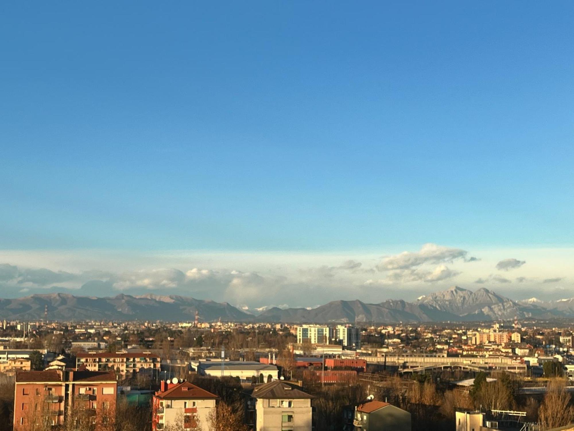 Skyscraper 11 Appartement Cinisello Balsamo Buitenkant foto